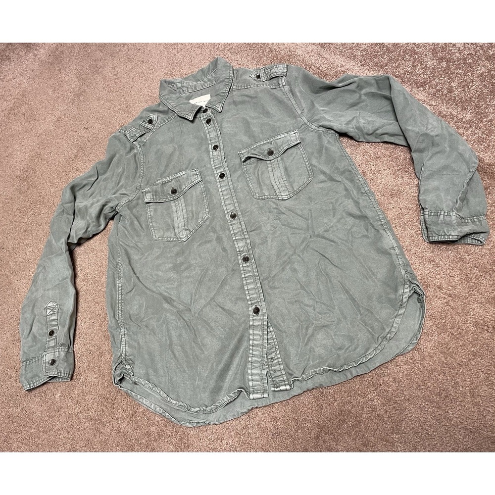 American Eagle Outfitters Shirt Women's Small Olive Green Long Sleeve Button-Up